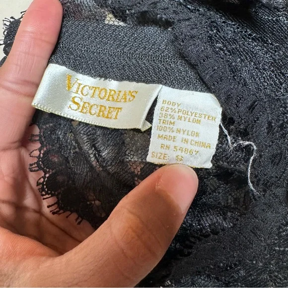 Vintage Victoria’s Secret Gold Label Lace Lingerie Teddy Romper - Picture 3 of 14